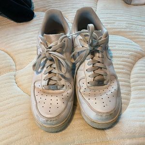 WHITE AIR FORCE ONES MENS 10.5